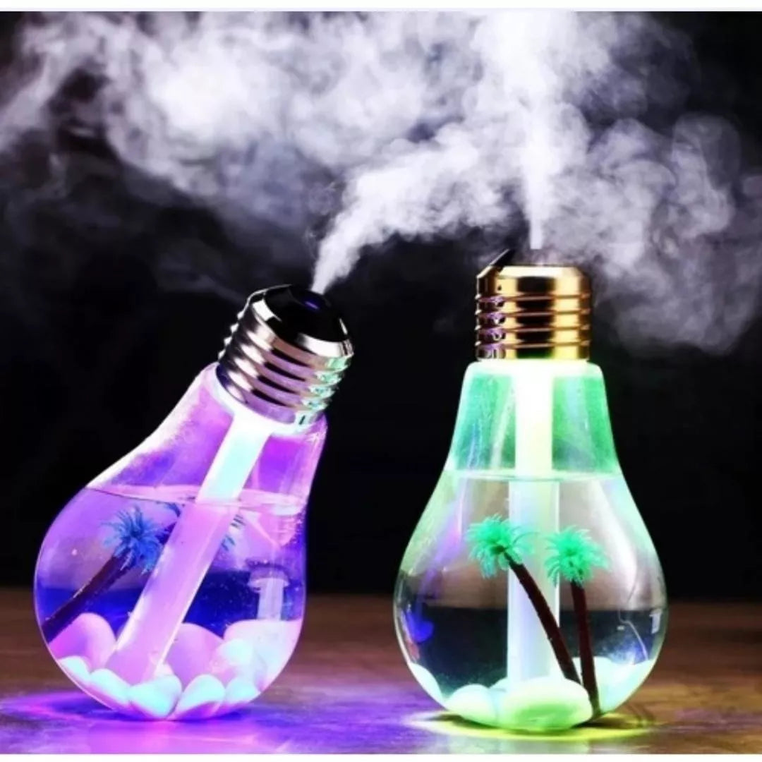 Umidificador Aromatizador de Ambiente com Formato de Lâmpada Topo Prateado com Luz LED e Cabo USB