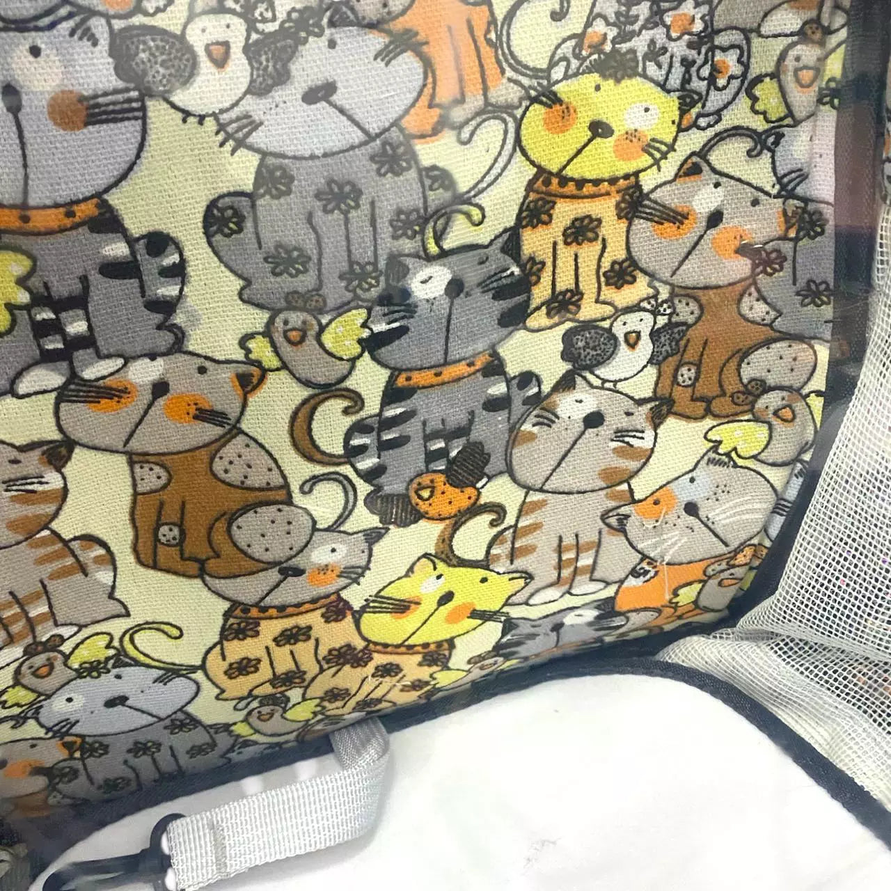 Mochila Transparente para Animais de Estimação Conforto, Segurança e Estilo LCW-BBS13 AMARELO