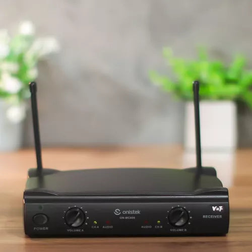 Microfone Onistek Profissional Sem Fio Mc806 Vhf